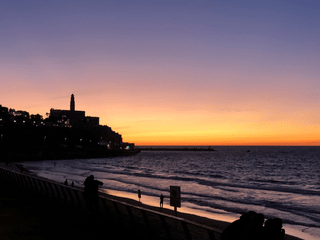 Vue de Jaffa depuis la promenade de Tel Aviv